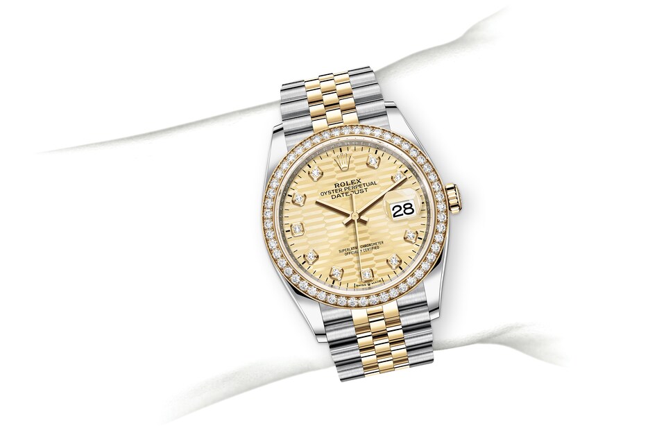 M126283RBR-0031-on-wrist