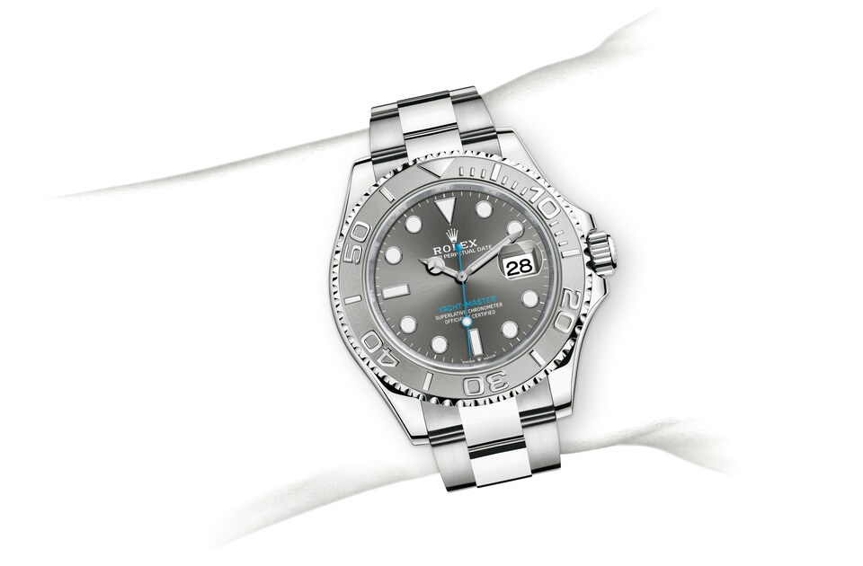 M126622-0001-on-wrist