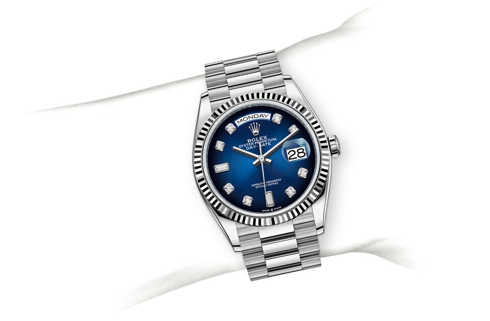 M128239-0023-on-wrist