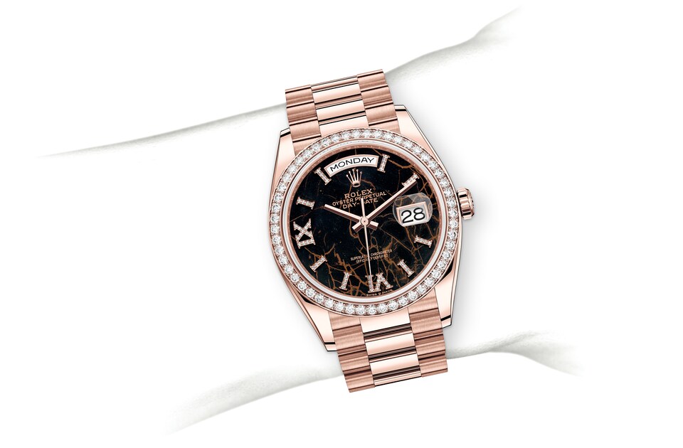 M128345RBR-0044-on-wrist