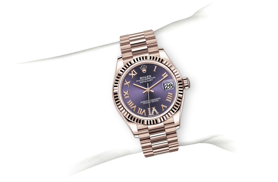 M278275-0029-on-wrist